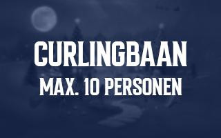 Sign in Dutch reads Curlingbaan Max 10 Personen against a moonlit winter scene background.